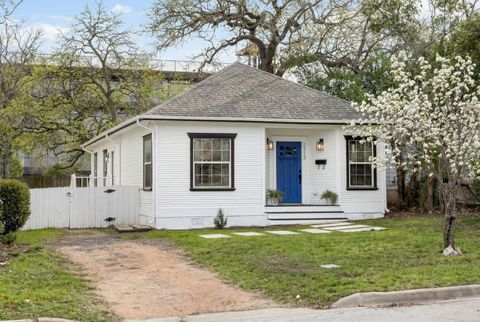 Photo of 1313 E 13th ST, Austin, TX 78702 (MLS # 4444819)