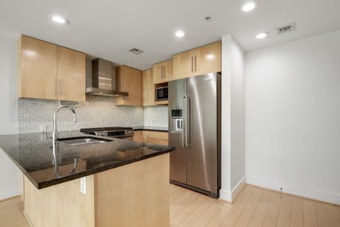 Tiny photo for 300 Bowie ST #1008, Austin, TX 78703 (MLS # 3393768)