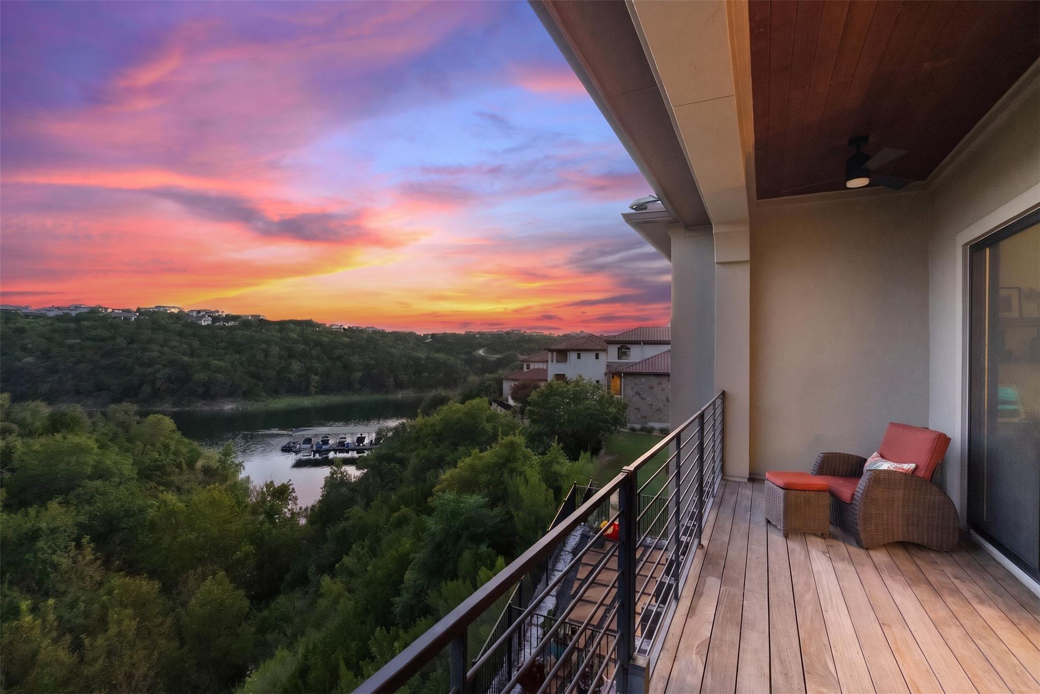 202 Marina View WAY 8B