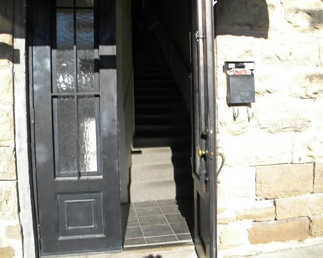300 Main ST B