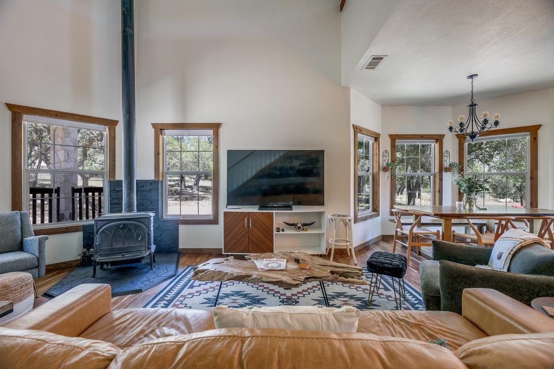 3498 Grape Creek RD