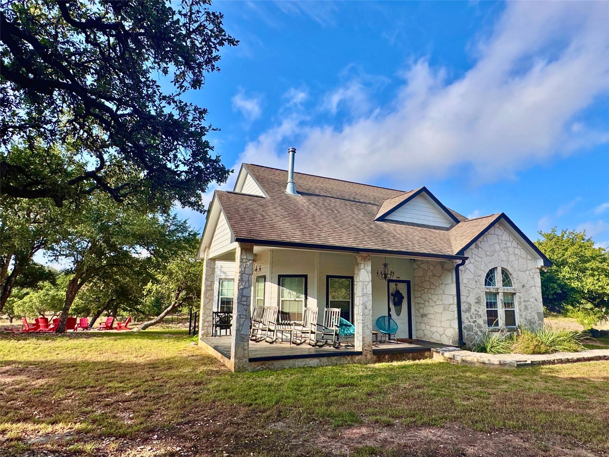 3498 Grape Creek RD
