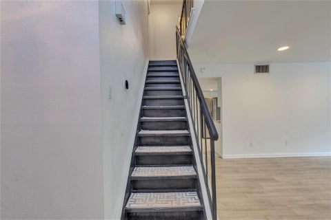 Tiny photo for 1701 Coronado Hills DR #B, Austin, TX 78752 (MLS # 5361838)