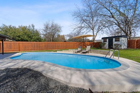Tiny photo for 900 Red Cliff DR, Austin, TX 78758 (MLS # 8972547)