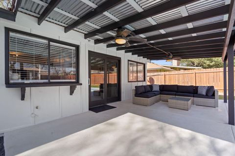 Tiny photo for 900 Red Cliff DR, Austin, TX 78758 (MLS # 8972547)