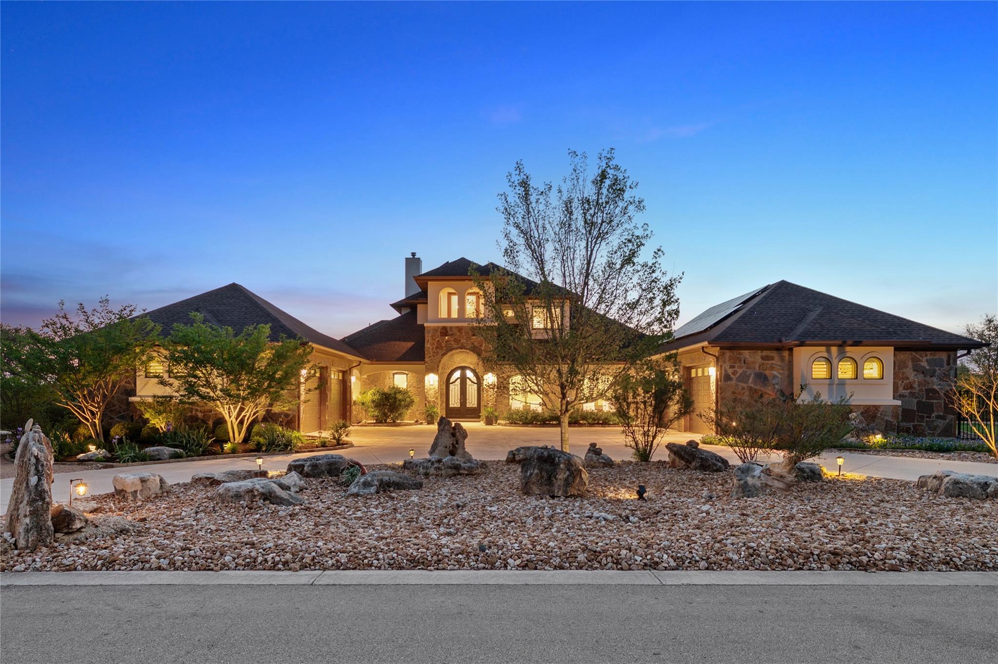 301 Dream Catcher DR