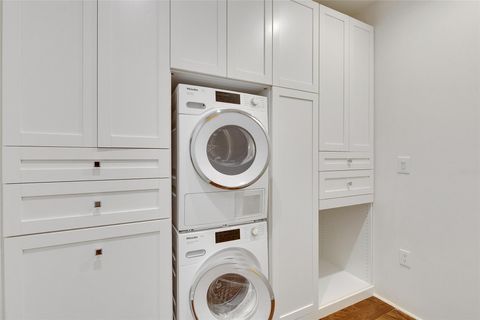 Tiny photo for 800 W 5th ST #1008, Austin, TX 78703 (MLS # 4590791)