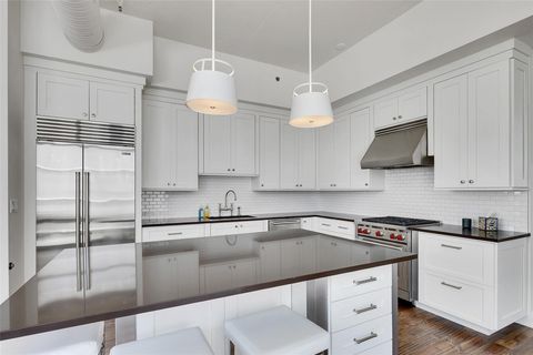 Tiny photo for 800 W 5th ST #1008, Austin, TX 78703 (MLS # 4590791)