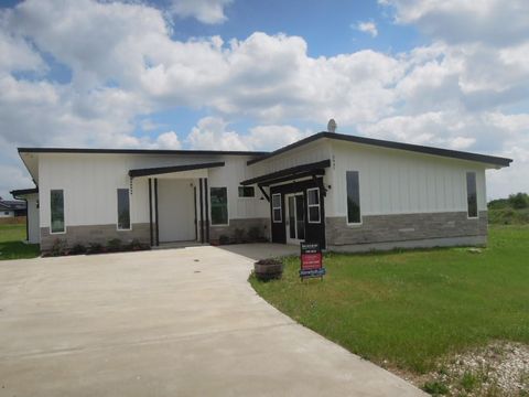 3947 County Road 210 Bertram TX 78605