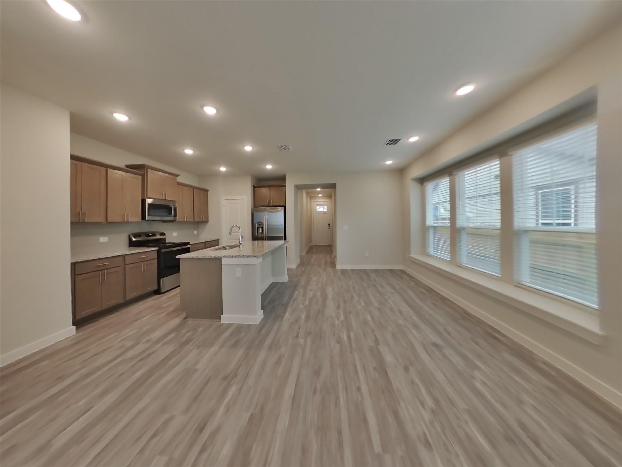 1605 Mexican Heather DR