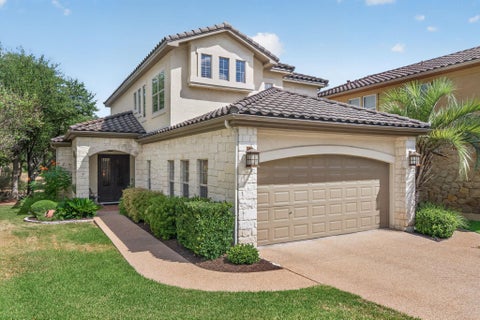 Photo of 16 Swiftwater TRL, The Hills, TX 78738 (MLS # 6601766)