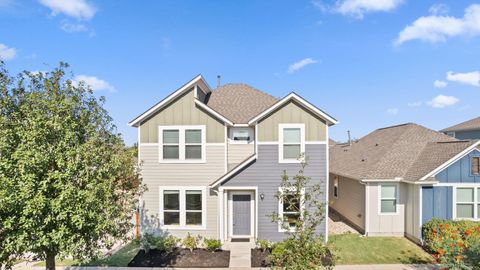 Photo of 5201 Golden Canary LN, Austin, TX 78723 (MLS # 7318577)