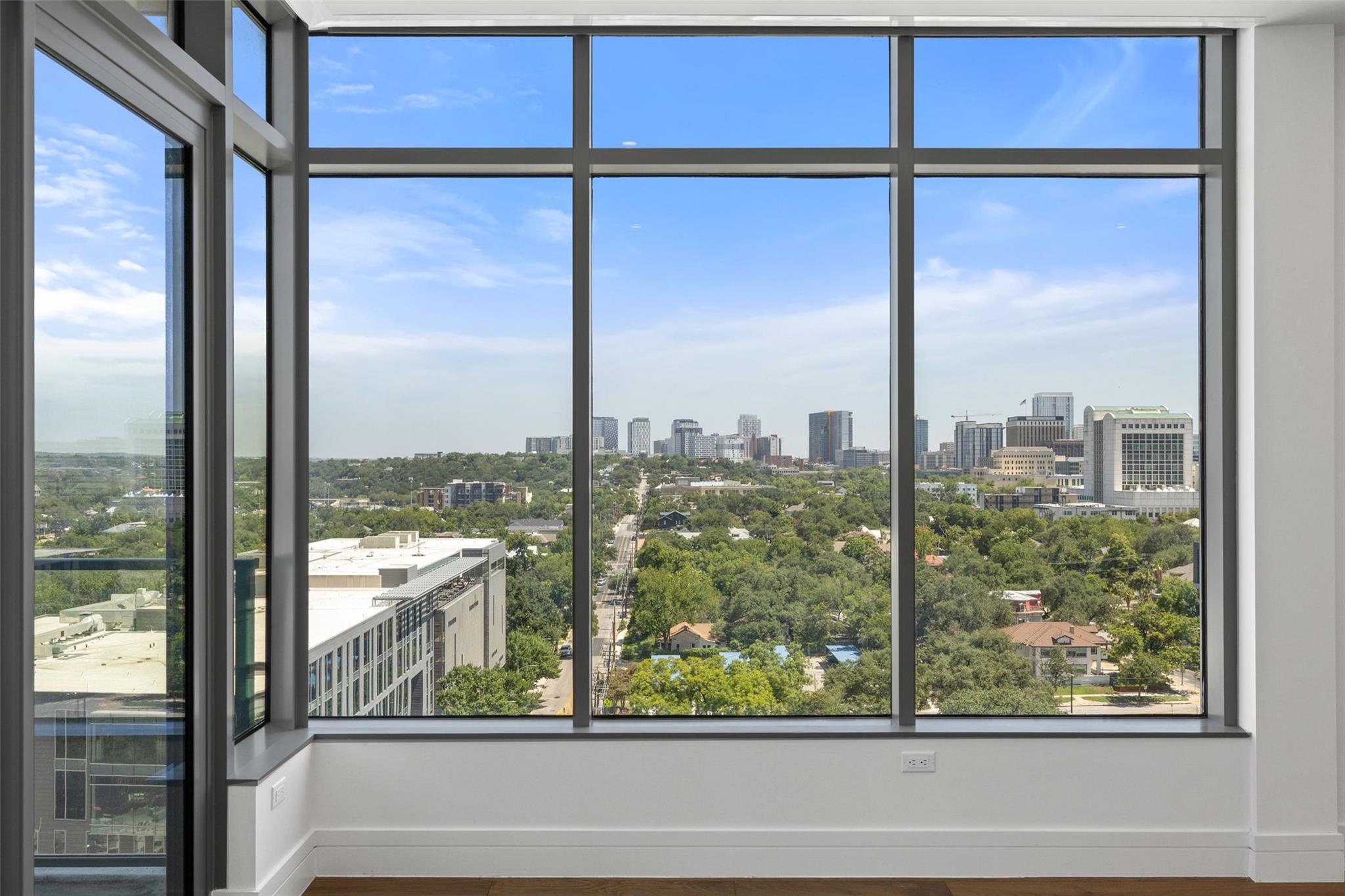501 West Ave 1304