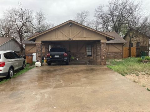 1209 Dobie DR Austin TX 78753