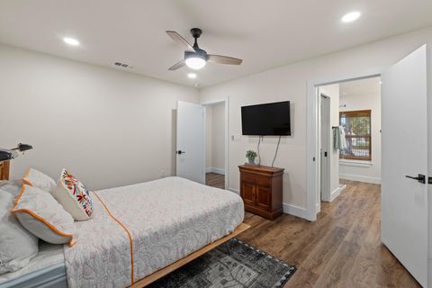 Tiny photo for 2205 N Plains Ave, Austin, TX 78757 (MLS # 9440122)