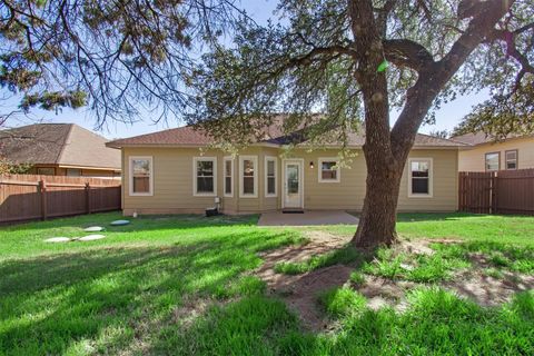 Tiny photo for 10808 Timber CIR, Dripping Springs, TX 78620 (MLS # 1547757)