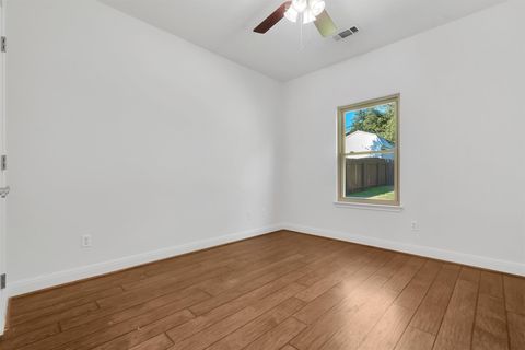 Tiny photo for 10808 Timber CIR, Dripping Springs, TX 78620 (MLS # 1547757)