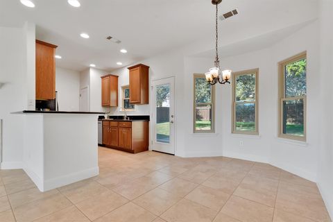 Tiny photo for 10808 Timber CIR, Dripping Springs, TX 78620 (MLS # 1547757)