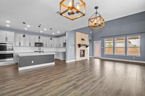 Photo of 525 Compania CV, Liberty Hill, TX 78642 (MLS # 2048540)