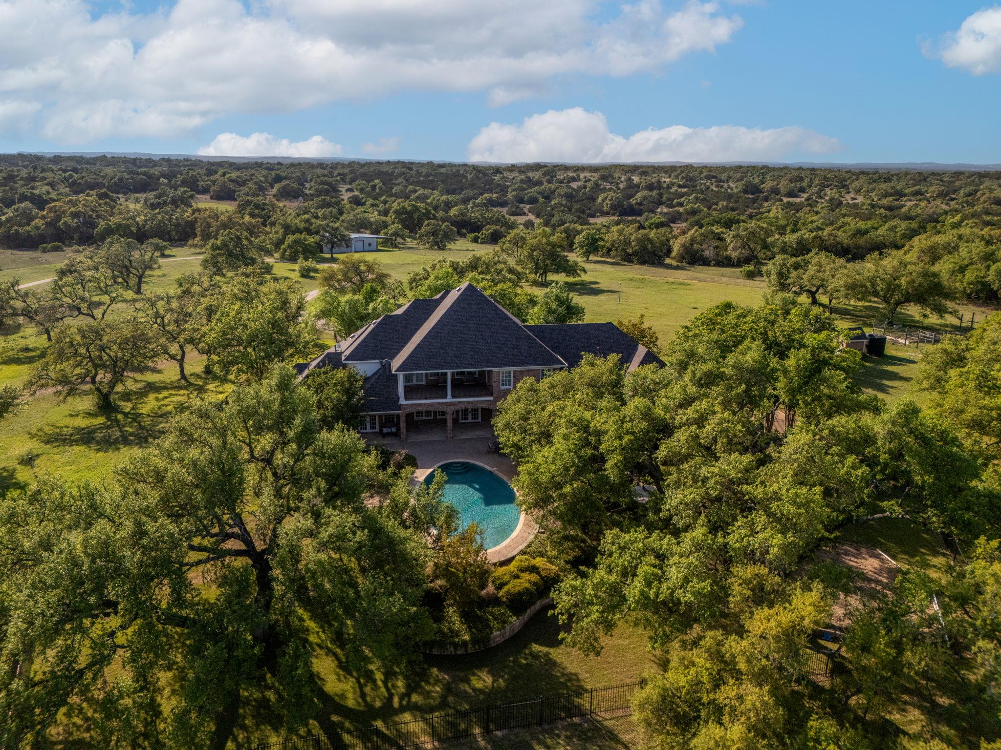 1601 Panther Creek RD