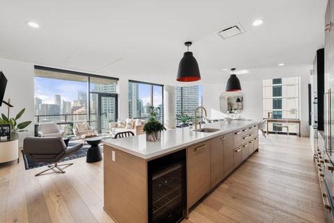 Photo of 70 RAINEY ST #2606, Austin, TX 78701 (MLS # 8784006)