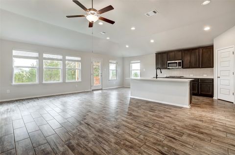 Tiny photo for 2601 Winthrop CV, Lago Vista, TX 78645 (MLS # 9360506)