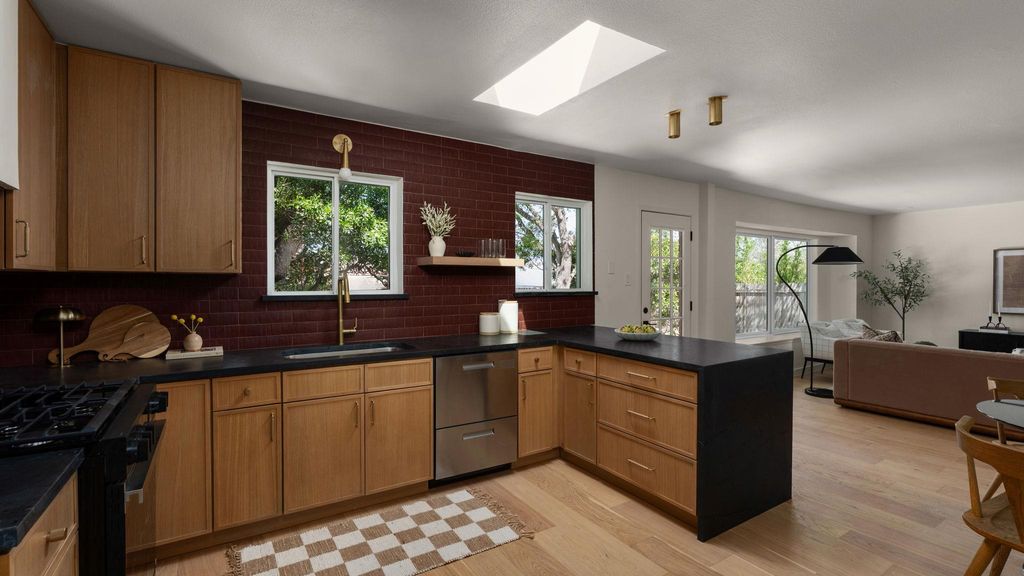 Photo of 7602 Whispering Oaks DR, Austin, TX 78745 (MLS # 8655800)