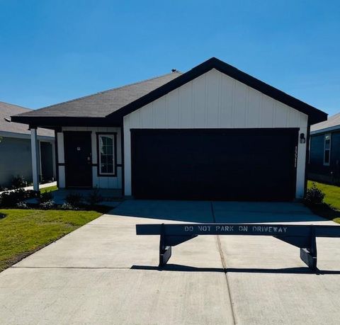 Photo of 13311 Mancos Shale RD, Mustang Ridge, TX 78610 (MLS # 9813665)