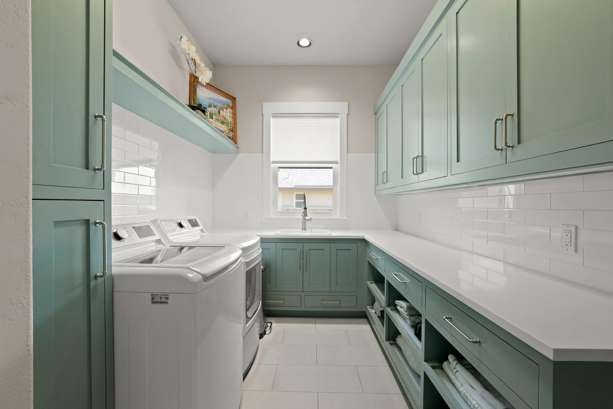 Georgetown, Texas 78628, United States, 4 Bedrooms Bedrooms, ,4 BathroomsBathrooms,Residential,Active,149683