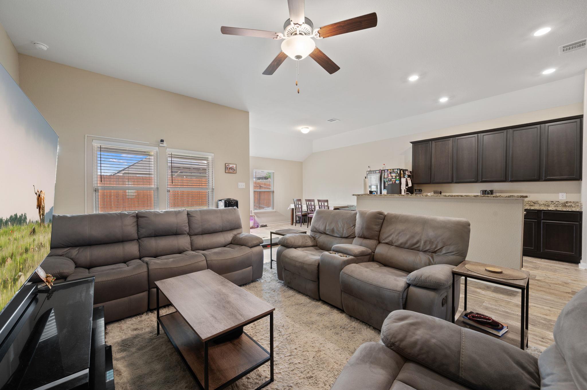 19601 Hubert R Humphrey RD