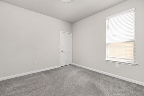 Tiny photo for 8408 Orizzonte ST, Austin, TX 78744 (MLS # 2979339)