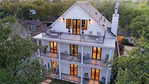 Photo of 1804 S 6th ST, Austin, TX 78704 (MLS # 7574022)