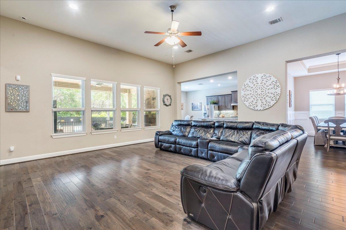 315 Cibola DR