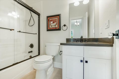 Tiny photo for 5200 Avenue H, Austin, TX 78751 (MLS # 4260750)