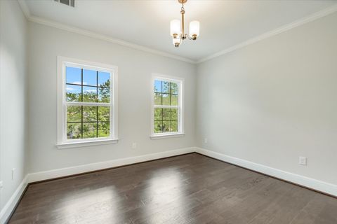 Tiny photo for 5200 Avenue H, Austin, TX 78751 (MLS # 4260750)