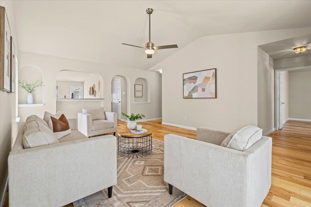 212 Morrell