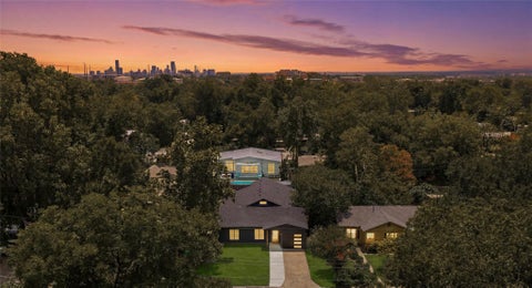 Photo of 1007 Payne Ave, Austin, TX 78757 (MLS # 9945737)
