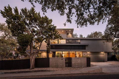 Photo of 915 Columbus ST, Austin, TX 78704 (MLS # 7567310)
