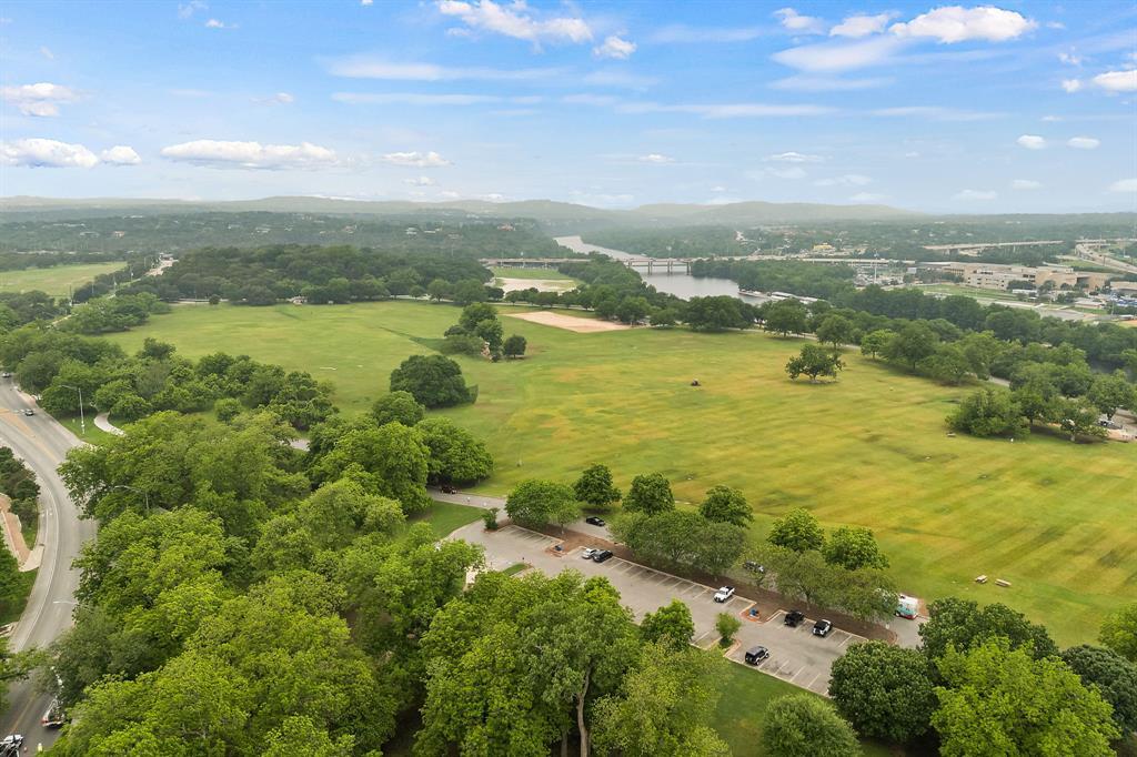 1900 Barton Springs RD 3040