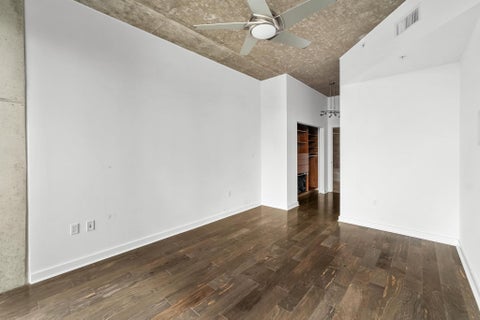 Tiny photo for 360 Nueces ST #3907, Austin, TX 78701 (MLS # 4731150)