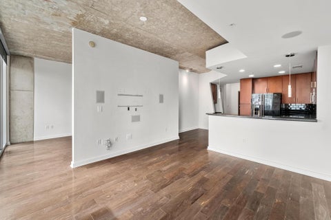 Tiny photo for 360 Nueces ST #3907, Austin, TX 78701 (MLS # 4731150)
