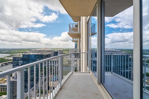 Tiny photo for 360 Nueces ST #3907, Austin, TX 78701 (MLS # 4731150)