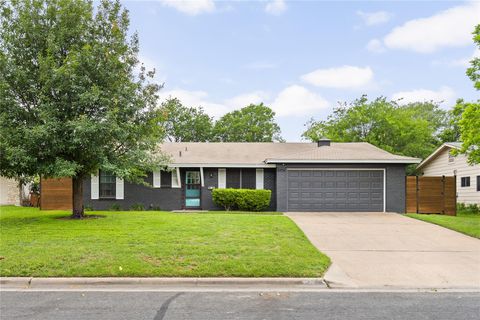 Photo of 8704 Clarewood DR, Austin, TX 78758 (MLS # 7259065)