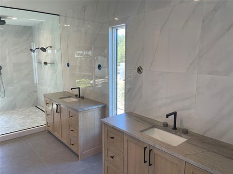 Tiny photo for 909 Cat Hollow Club DR, Spicewood, TX 78669 (MLS # 7182085)