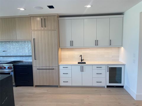 Tiny photo for 909 Cat Hollow Club DR, Spicewood, TX 78669 (MLS # 7182085)