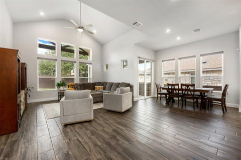 Tiny photo for 7116 Jument DR, Austin, TX 78738 (MLS # 9387104)