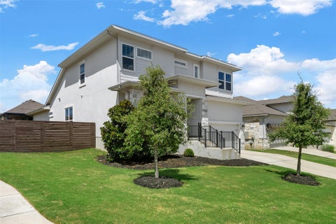 Tiny photo for 7116 Jument DR, Austin, TX 78738 (MLS # 9387104)