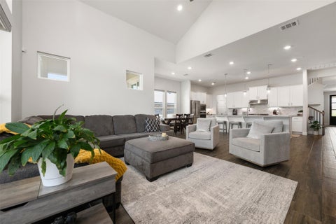 Tiny photo for 7116 Jument DR, Austin, TX 78738 (MLS # 9387104)