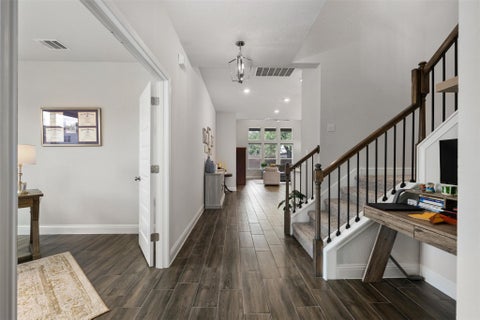 Tiny photo for 7116 Jument DR, Austin, TX 78738 (MLS # 9387104)