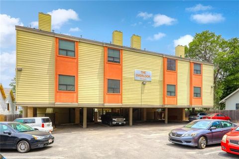 908 Poplar ST 105 Austin TX 78705